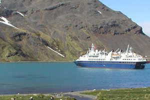CRUCEROS EXPLORACION LUJO SILVERSEA BARCOS PEQUEÑOS